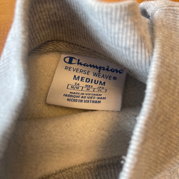 Champion turtleneck/ cowlneck pullover - Picture 2 of 2